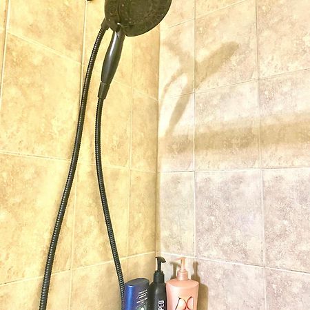 B3 A Private Room In Naperville Downtown With Desk And Wi-Fi Near Everything Zewnętrze zdjęcie